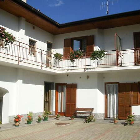Il Barucin Bed and Breakfast Villar San Costanzo Exteriör bild